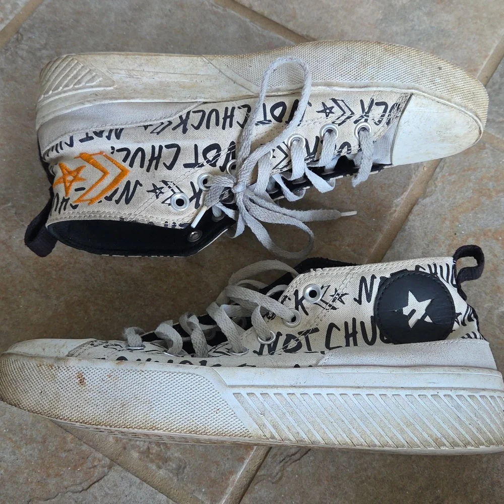 Converse Not Chuck Graphic High-Top Sneakers Thrashed Sz 9.5 - Picture 9 of 17